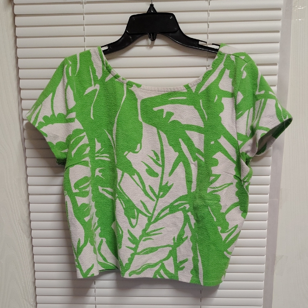 Lilly Pulitzer Green Leaf Pattern Blouse - image 1